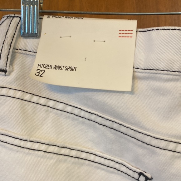 BDG NWT Pitched Waist Shorts - Picture 9 of 9